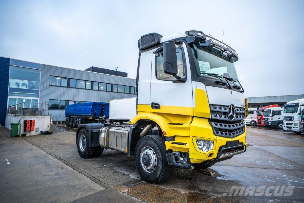 Mercedes-Benz AROCS 2045 AS (cardan)+KIPHYDR. 牵引车
