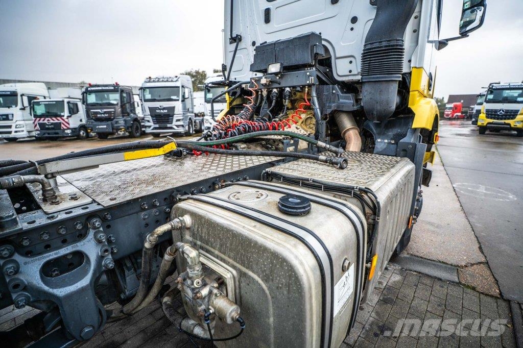 Mercedes-Benz AROCS 2045 AS (cardan)+KIPHYDR. 牵引车