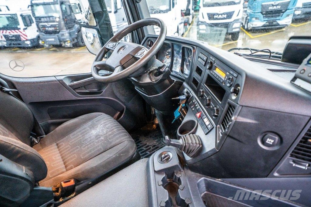 Mercedes-Benz AROCS 2045 AS (cardan)+KIPHYDR. 牵引车