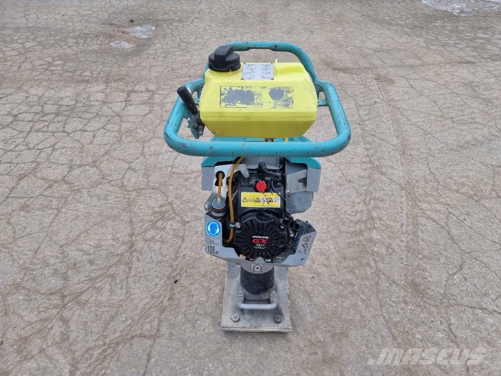 Ammann ATR 68 C Stampfer