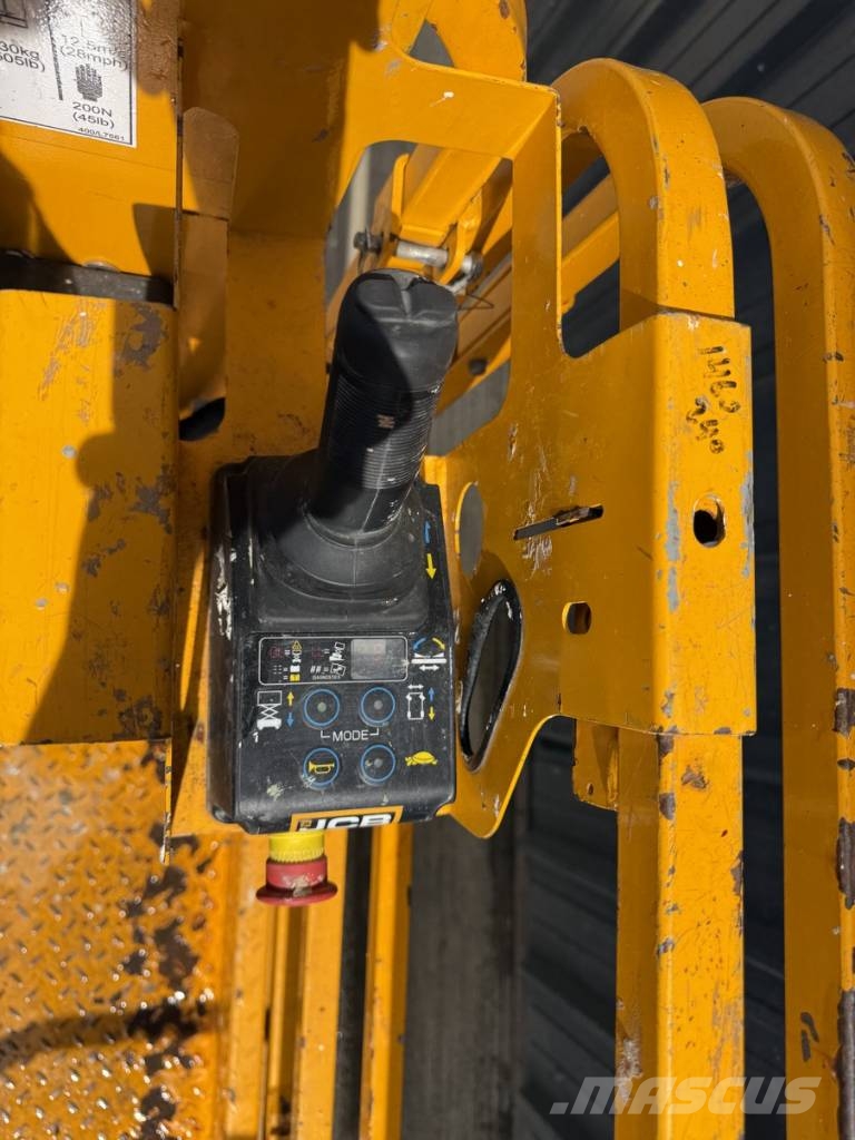 JCB S 1930 E Škarjaste dvižne ploščadi