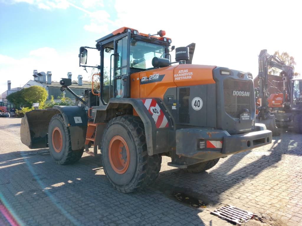 Doosan DL 250-7 Wheel loaders