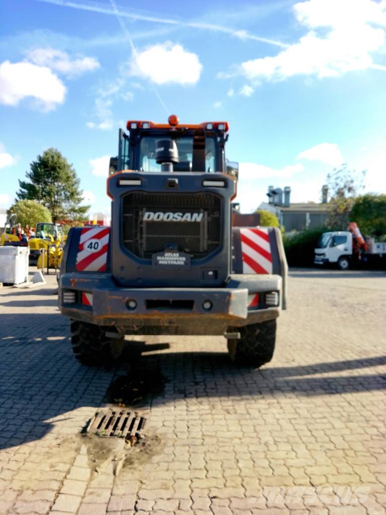 Doosan DL 250-7 Wheel loaders