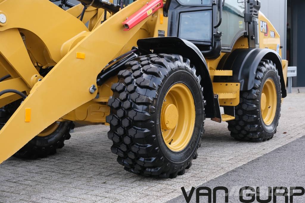 CAT 908 HL | High Lift | 40km/h | BSS | Caterpillar لوادر بعجل
