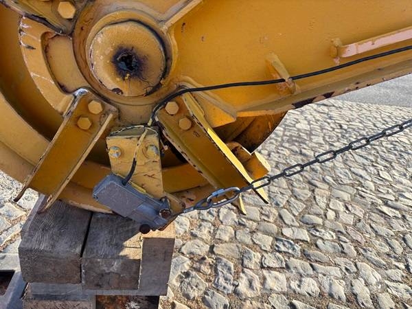 Liebherr HS 833 HD Lanové rýpadlá