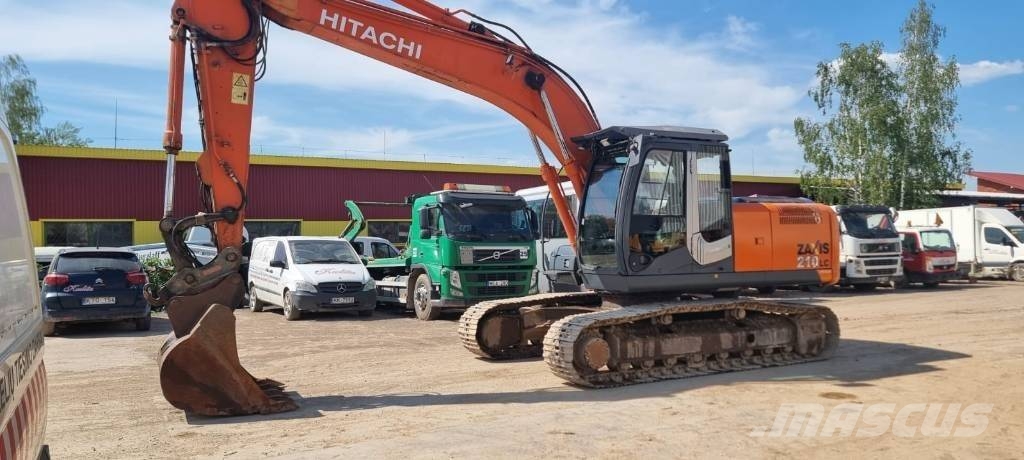 Hitachi ZX 210 LC-3 حفارات زحافة