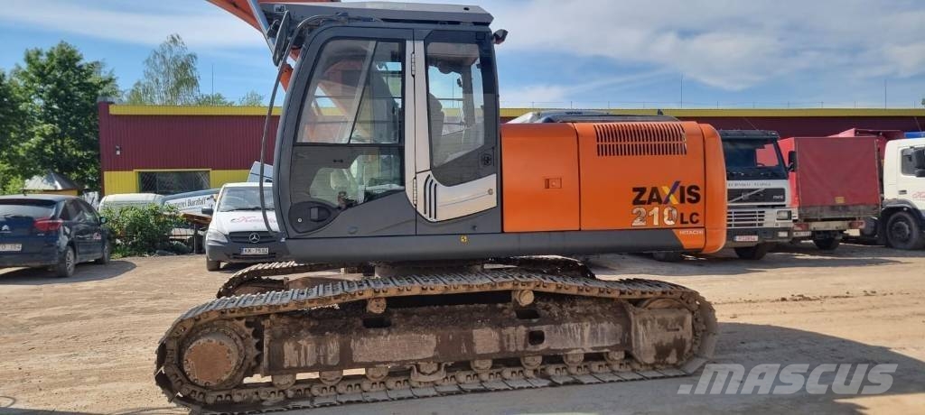 Hitachi ZX 210 LC-3 حفارات زحافة