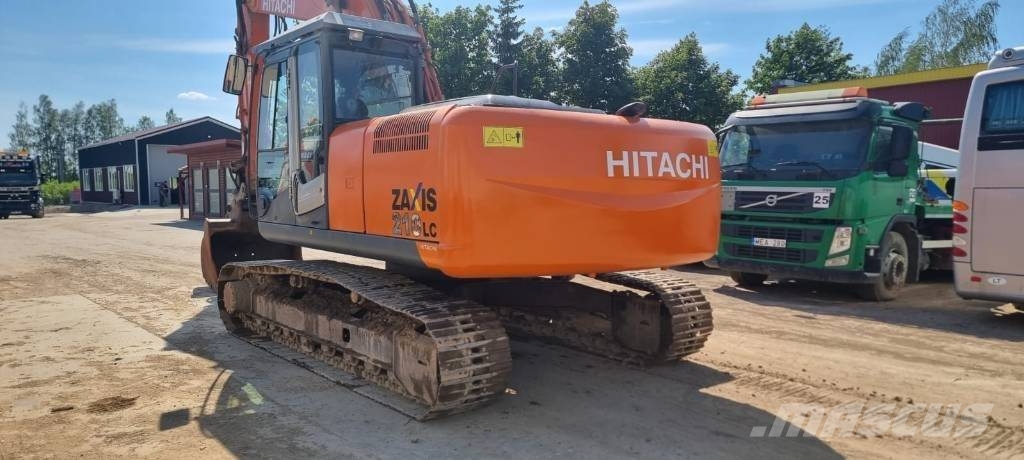 Hitachi ZX 210 LC-3 حفارات زحافة