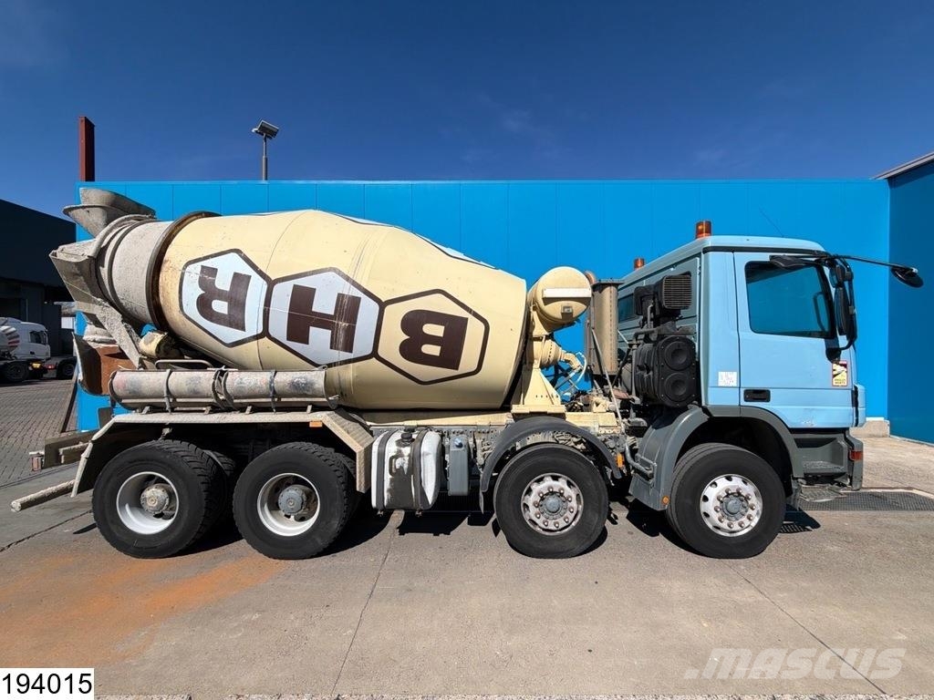 Mercedes-Benz Actros 3236 8x4, PTO, Liebherr, Steel suspension 混凝土搅拌车