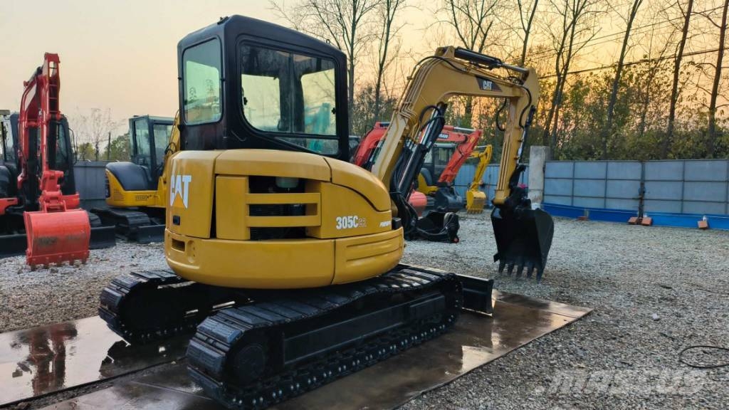 CAT 305 CR Mini bageri <7t