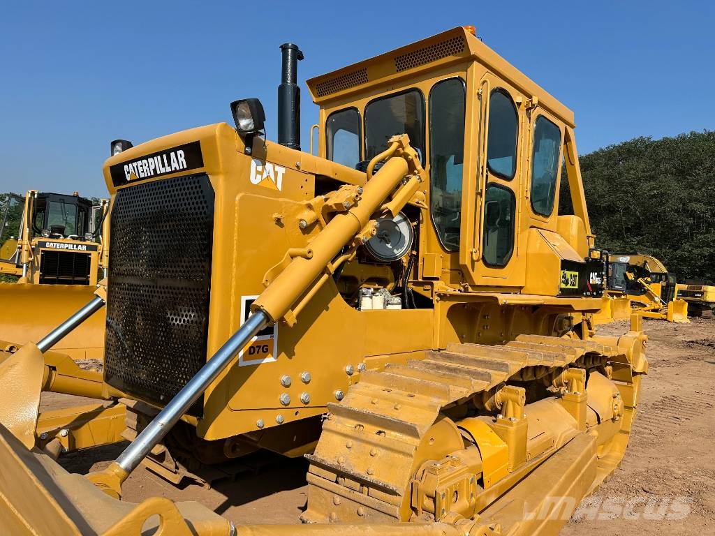CAT D7G Crawler dozers