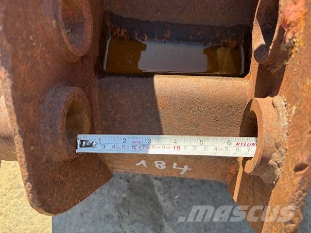 Schaeff 950 mm Tranšėjų kasimo technika