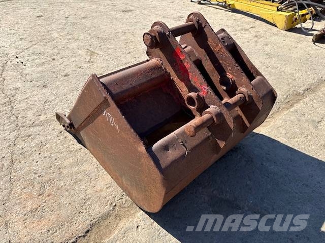 Schaeff 950 mm Tranšėjų kasimo technika