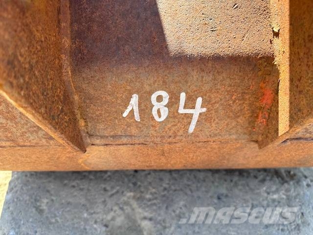 Schaeff 950 mm Tranšėjų kasimo technika