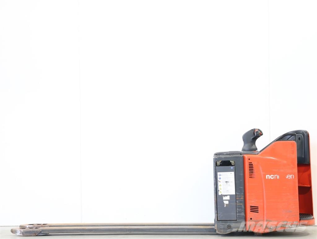 Linde T25SP/131-07 معدات الرفع منخفض المستوى