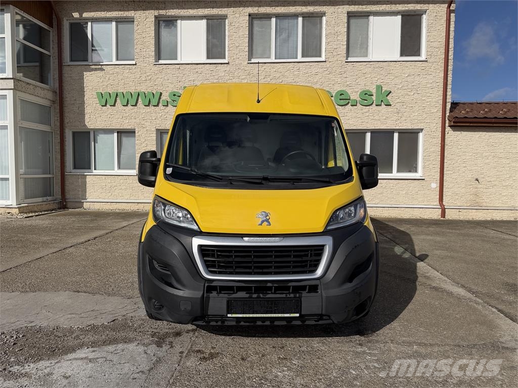 Peugeot Boxer VIN 017 Dostavna vozila / kombiji