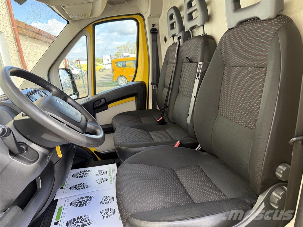 Peugeot Boxer VIN 017 Dostavna vozila / kombiji