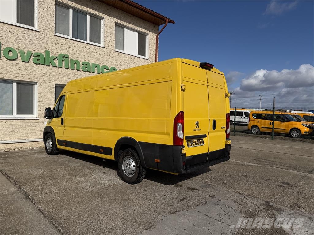Peugeot Boxer VIN 017 Dostavna vozila / kombiji