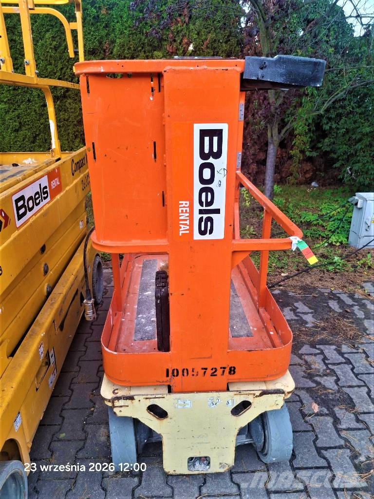 JLG 1230 ES Вертикальні щоглові підйомники