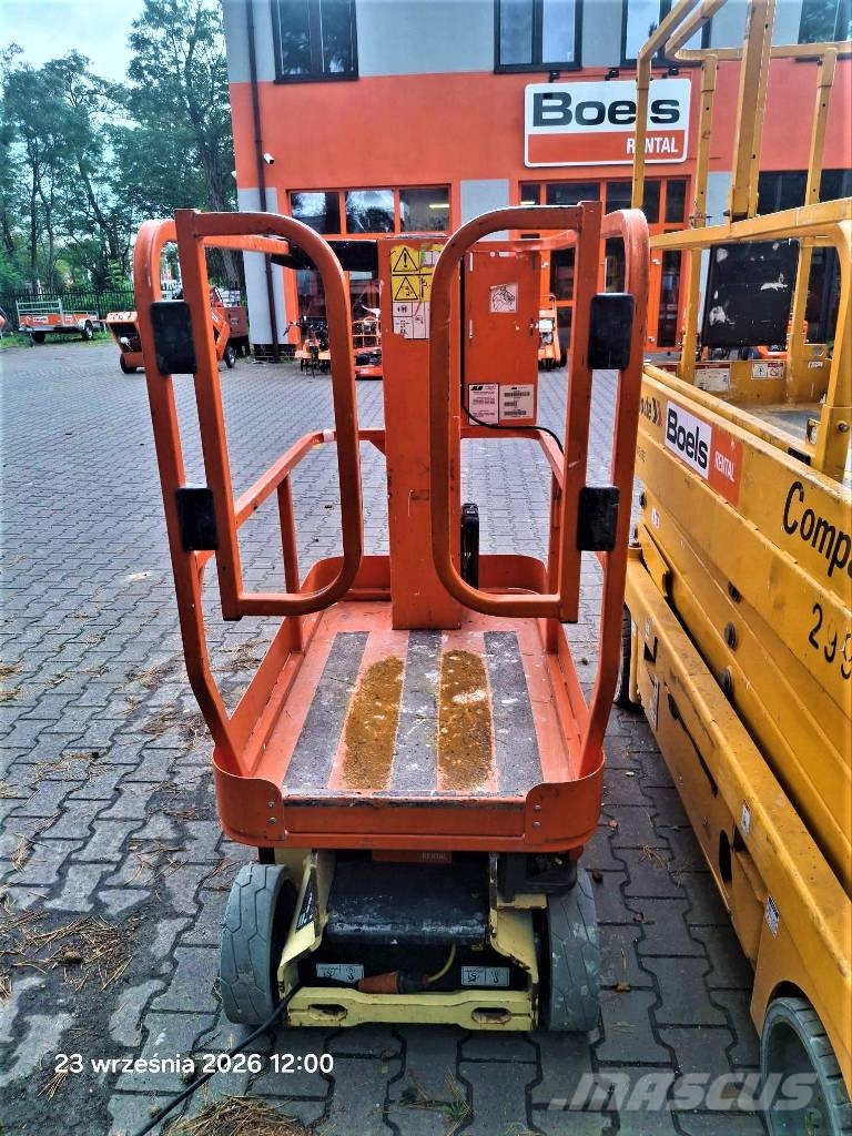 JLG 1230 ES Вертикальні щоглові підйомники