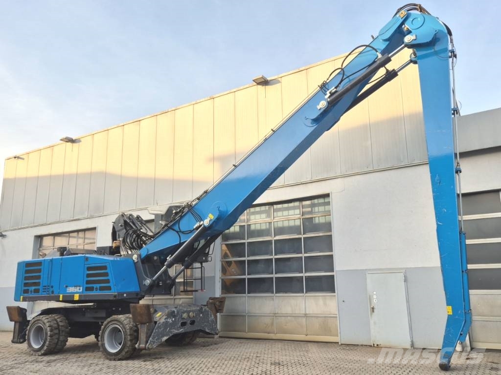 Fuchs MHL 360 F Materialumschlag