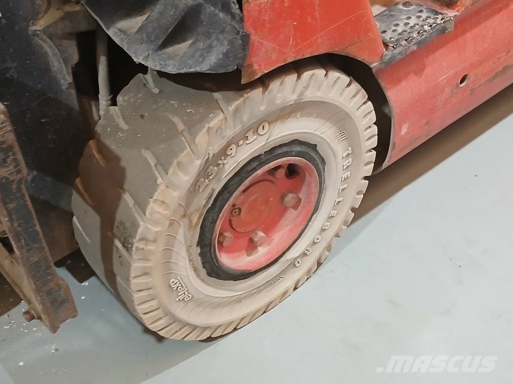 Linde E25/600-336 شاحنات ذات رافعات شوكية تعمل بالكهرباء