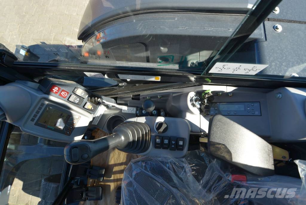 Hitachi ZX 65 USB-6 MTC 小型挖土機/掘鑿機<7t(小型挖掘機)