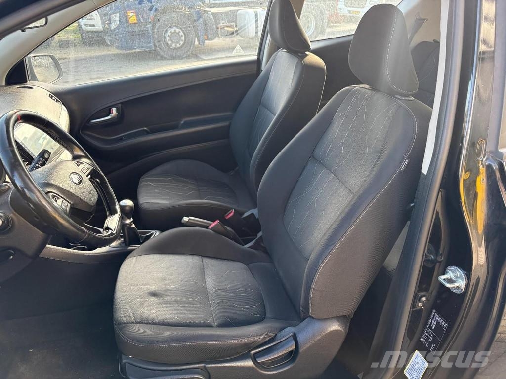 Kia Picanto 1.2 CCVT COMFORT LINE + AIR CONDITIONING + Automobili