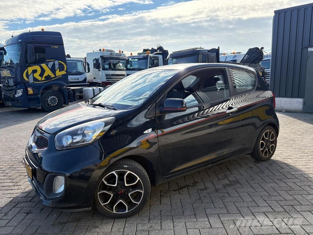 Kia Picanto 1.2 CCVT COMFORT LINE + AIR CONDITIONING + Automobili