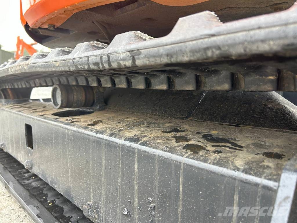 Hitachi ZX 26 U-6 Міні-екскаватори < 7т