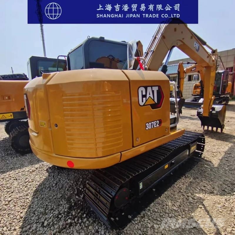 CAT 307 E حفارات زحافة