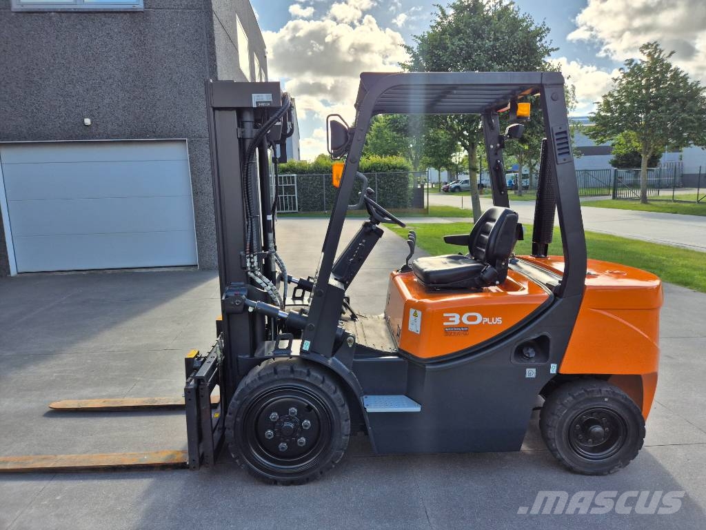 Doosan D 30 G