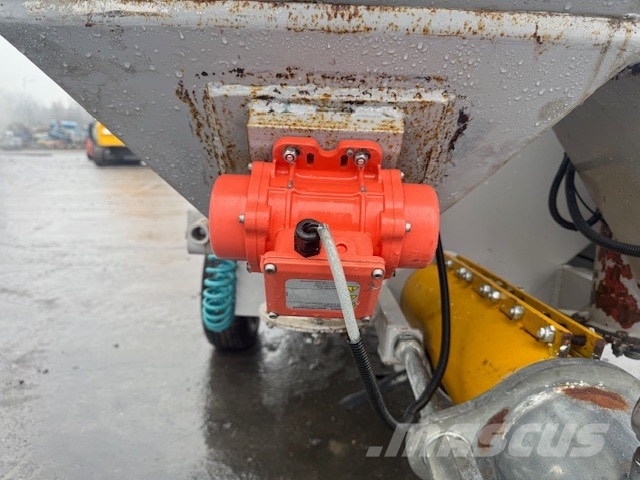 PBP BM1000 HORIZONTAL CONCRETE MIXER WITH PUMP Drilling equipment accessories and spare parts