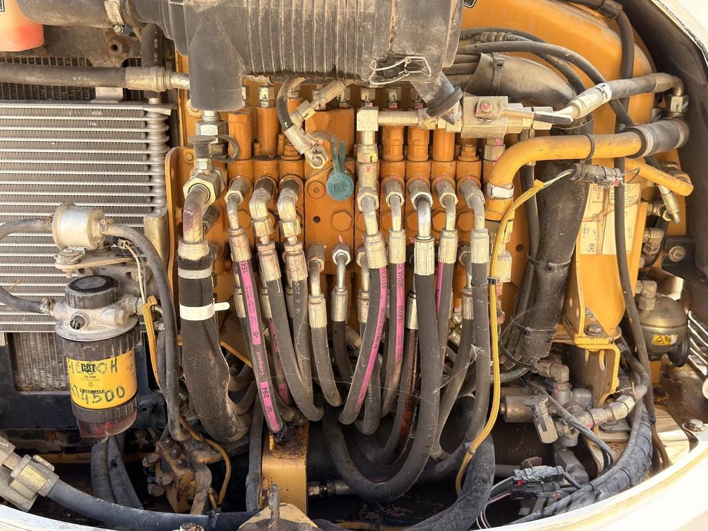 CAT 303.5C CR - Mini excavator / 3 buckets / hammer li حفارات صغيرة أقل من 7 طن (حفارات صغيرة)