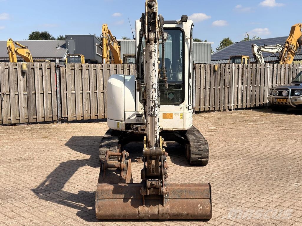 CAT 303.5C CR - Mini excavator / 3 buckets / hammer li حفارات صغيرة أقل من 7 طن (حفارات صغيرة)