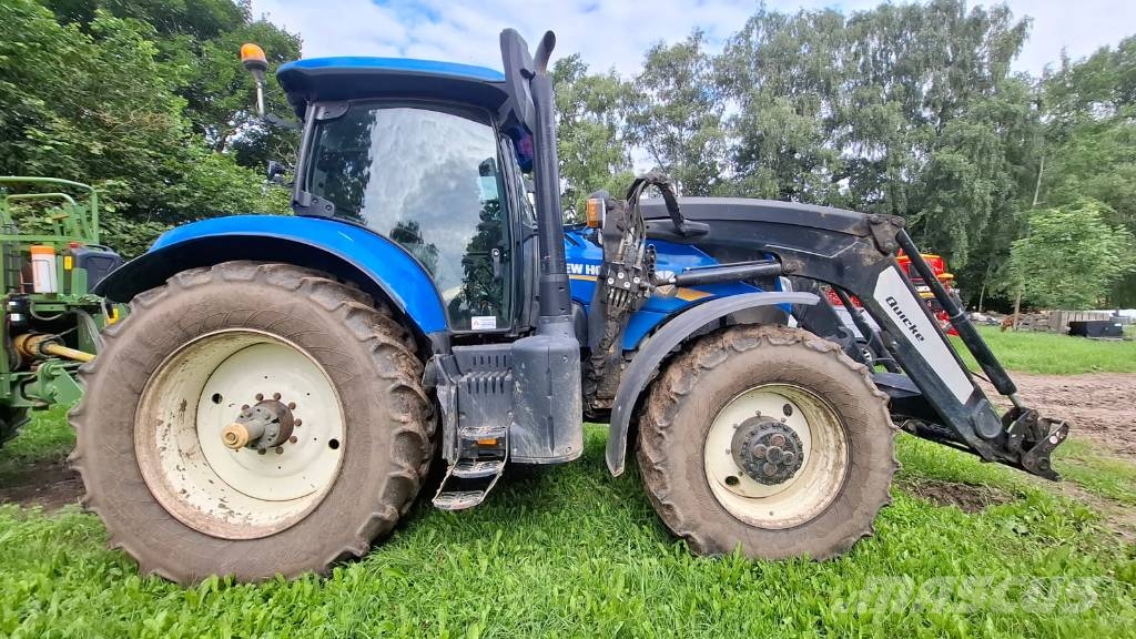 New Holland T 7.270 AC Traktori