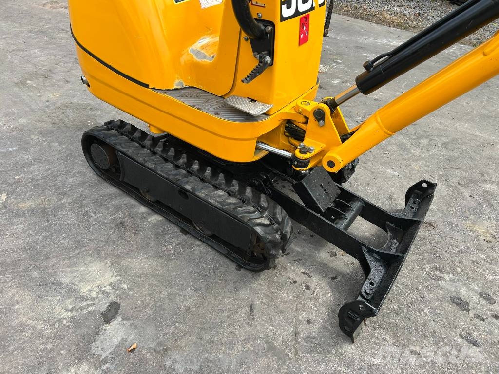 JCB 8008 Mini ekskavatörler, 7 tona dek