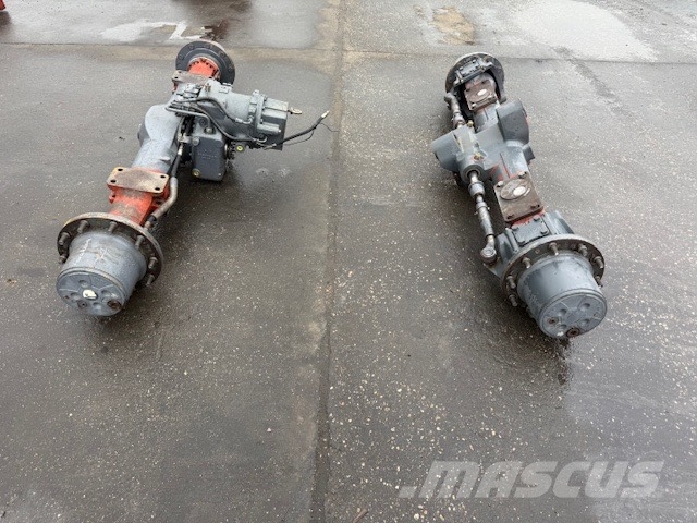 CAT zf USED AXLES AP-B 755 X2 + TRANSMISSSION Assen