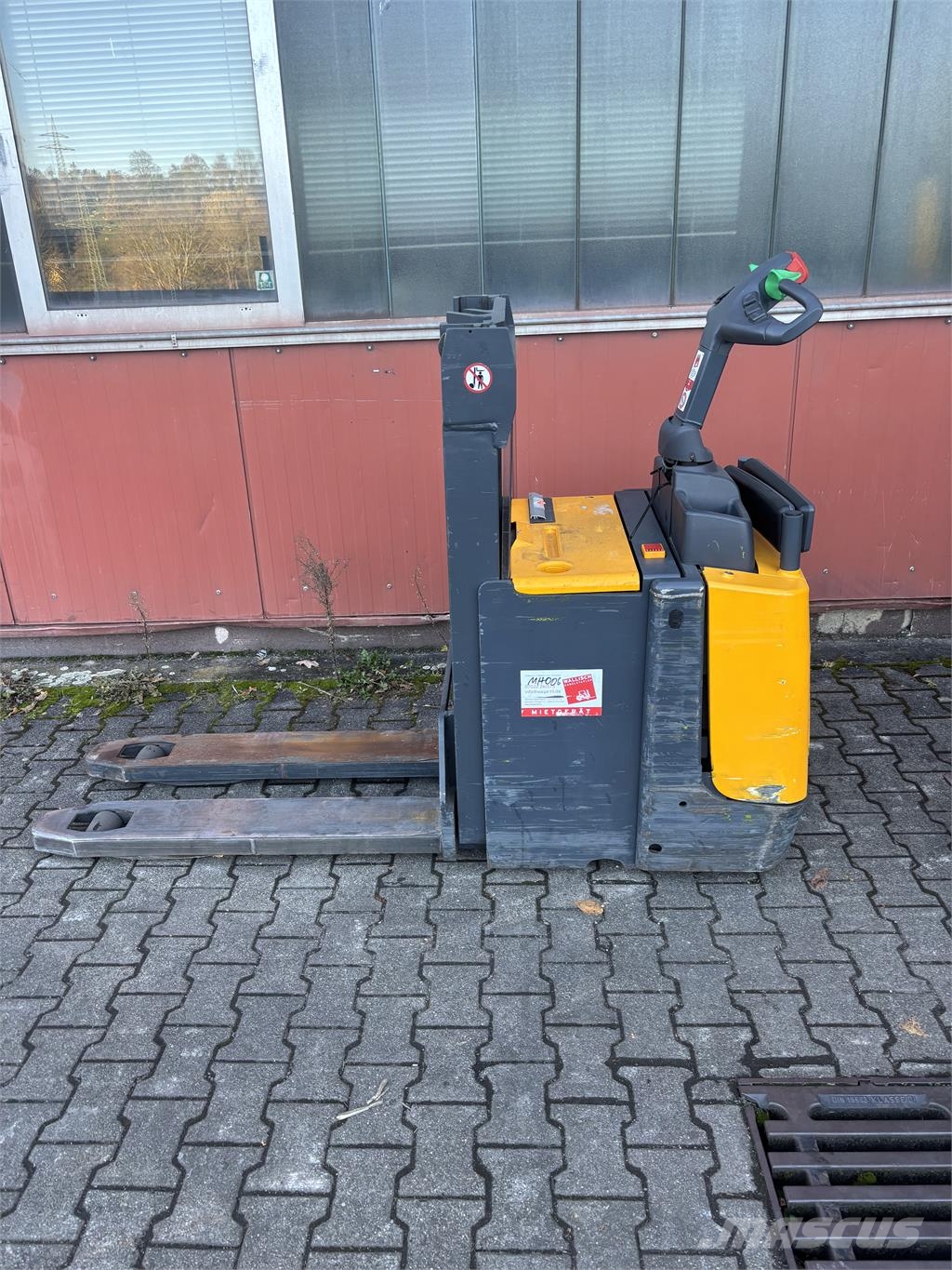 Jungheinrich ERD 220 --> Batterie aus 2024! شاحنات مناولة ذاتية الدفع