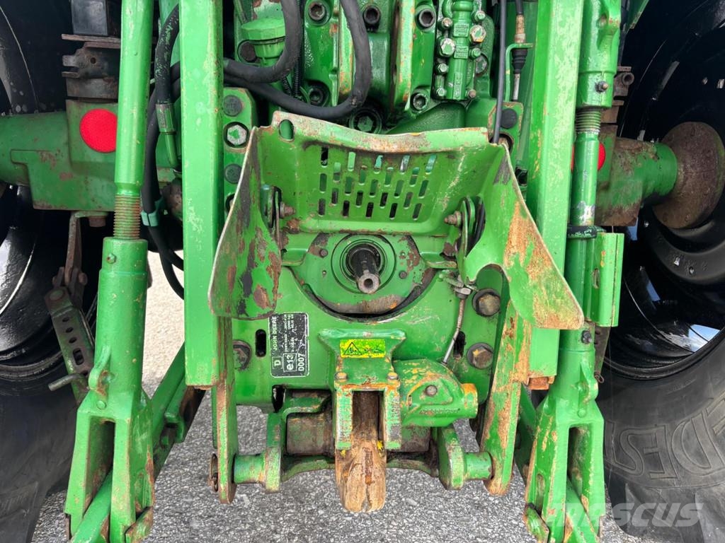 John Deere 6210 Front Loader Трактори