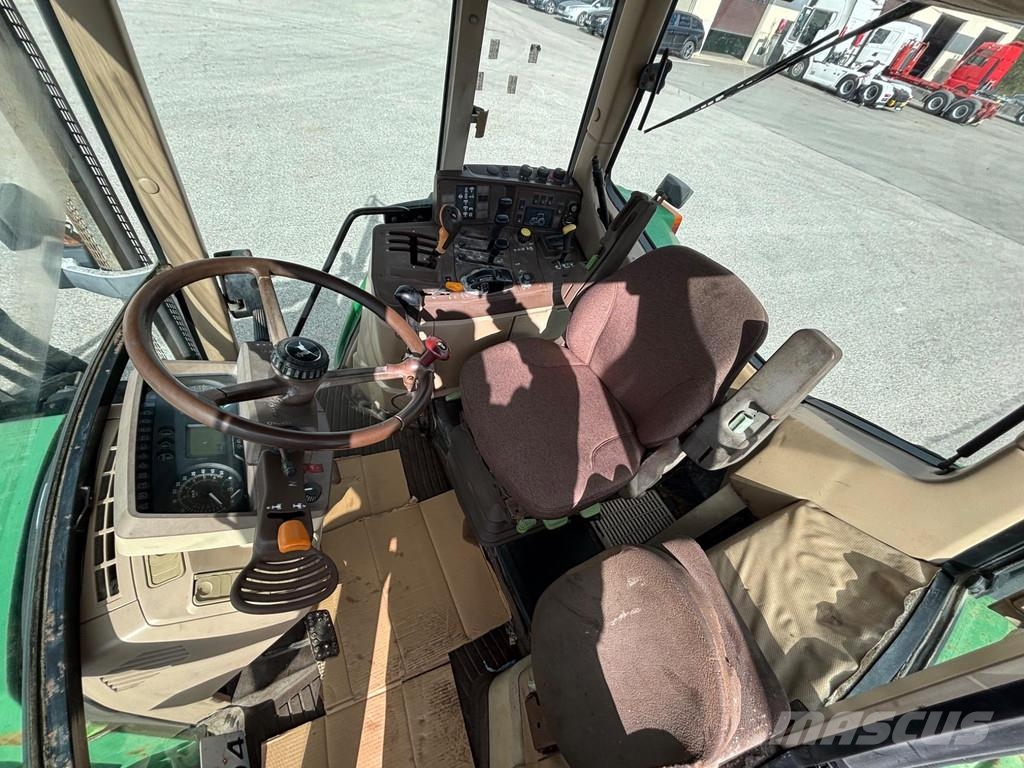 John Deere 6210 Front Loader Трактори