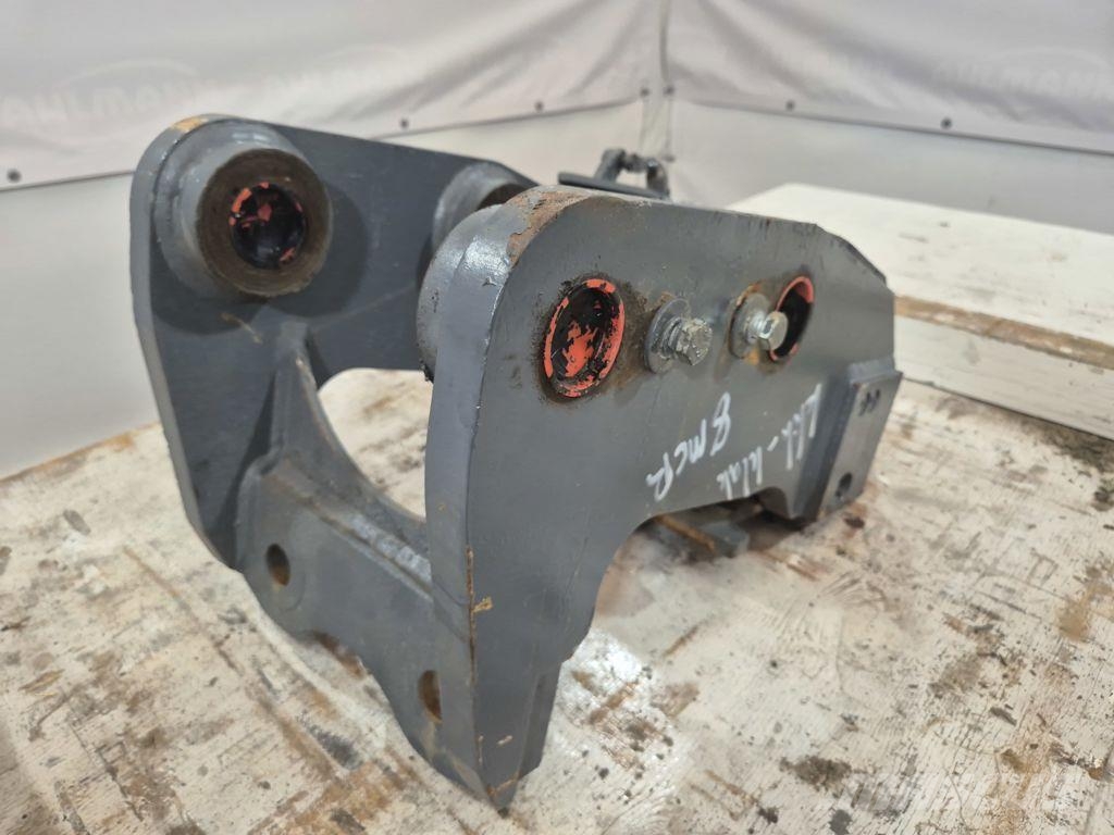Mecalac 6/8MCR Active Lock Rychlospojky