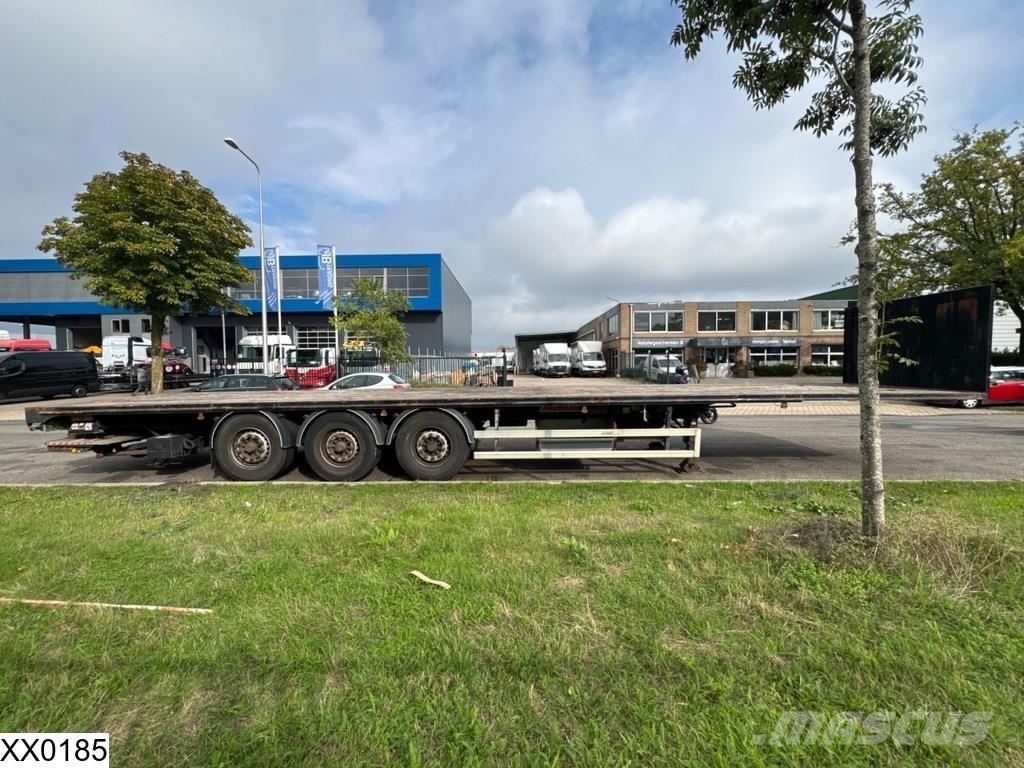Fruehauf open laadbak Lift axle Vlakke laadvloeren