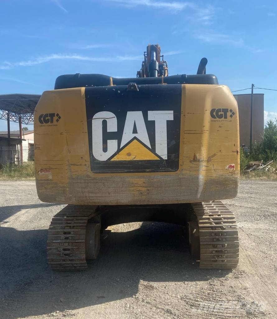 CAT 323 EL Bageri guseničari
