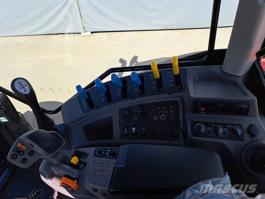 Kubota M 6-142 Traktorit