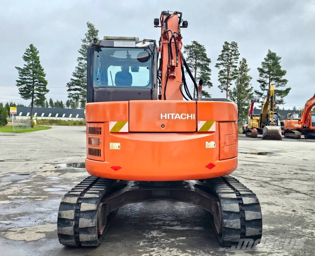 Hitachi ZX85US Midi bageri 7t – 12t