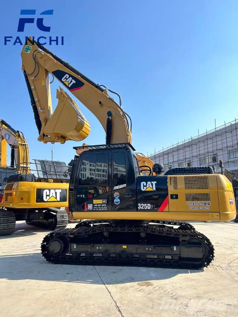 CAT 325D2L Raupenbagger