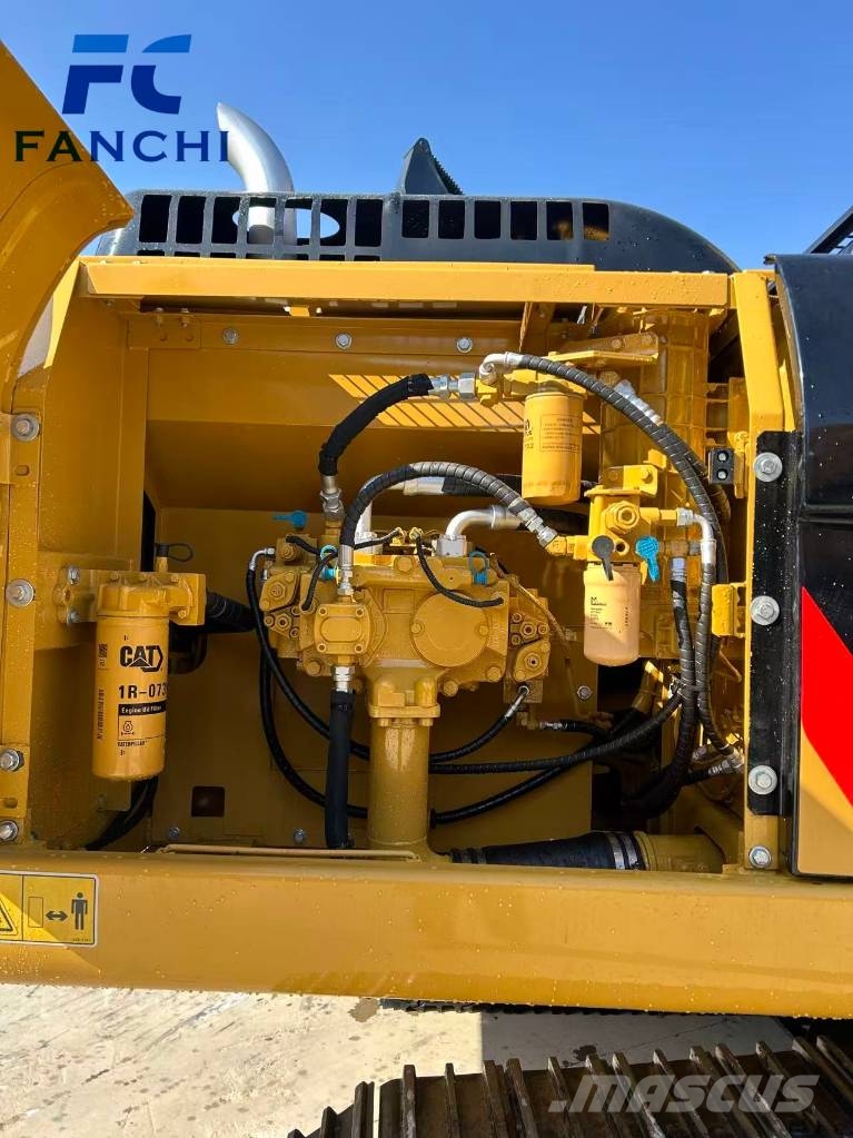 CAT 325D2L Raupenbagger