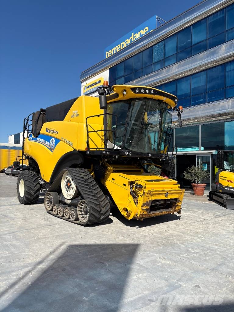 New Holland CR 8.90 حصادات