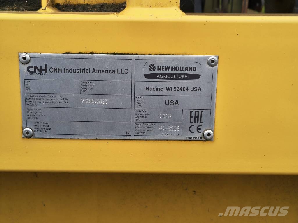 New Holland CR 8.90 حصادات
